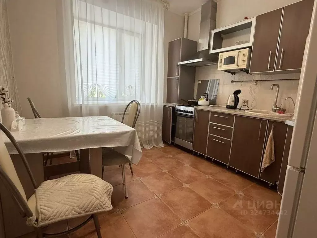 2-к кв. Татарстан, Казань ул. Рихарда Зорге, 13Б (60.0 м) - Фото 0