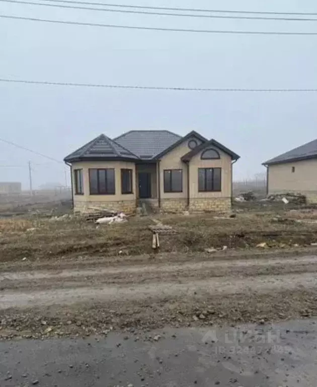 Дом в Ставропольский край, Шпаковский муниципальный округ, с. Надежда, ... - Фото 2