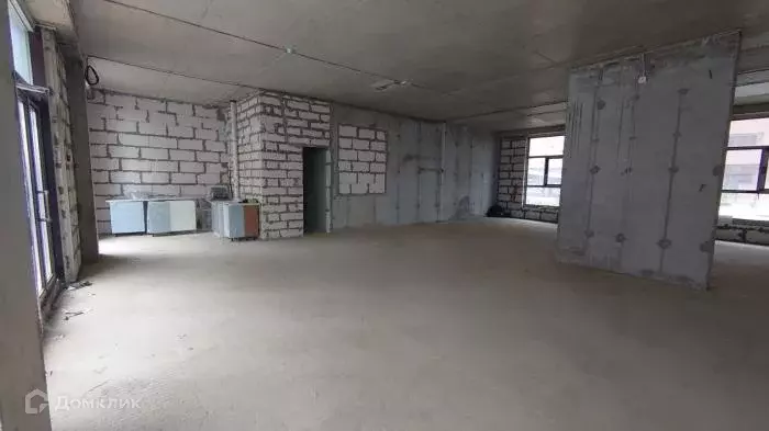 Продаётся 1-к квартира, 170 м - Фото 1