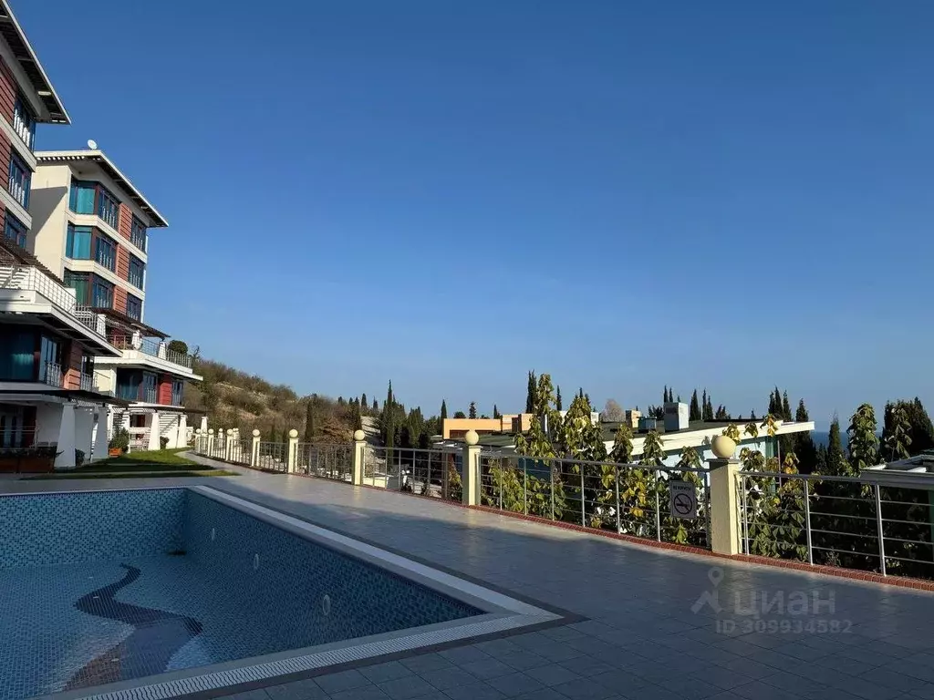 2-к кв. Крым, Алушта аллея Декабристов, 5 (126.3 м) - Фото 2