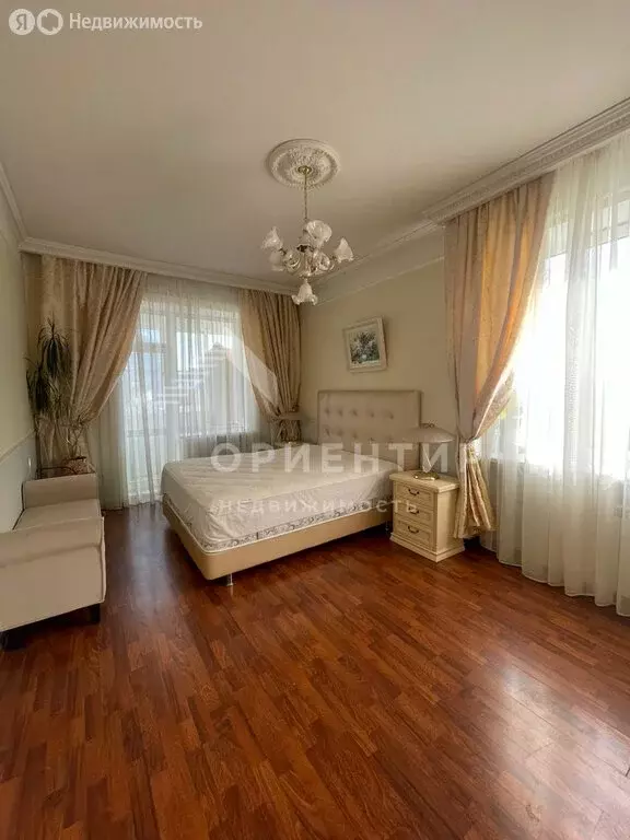 2-комнатная квартира: Екатеринбург, улица Попова, 3 (60 м) - Фото 1