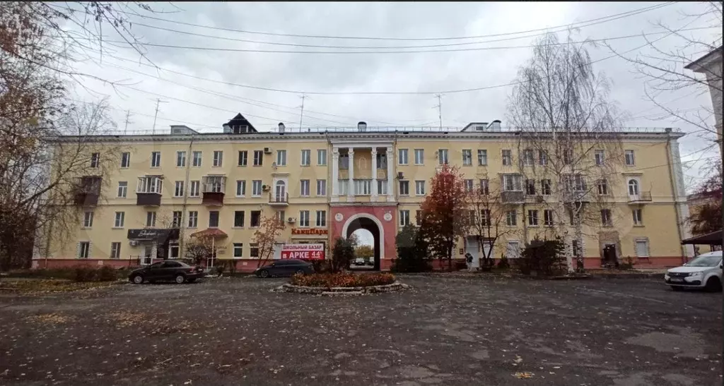 4-к. квартира, 80 м, 4/4 эт. - Фото 0