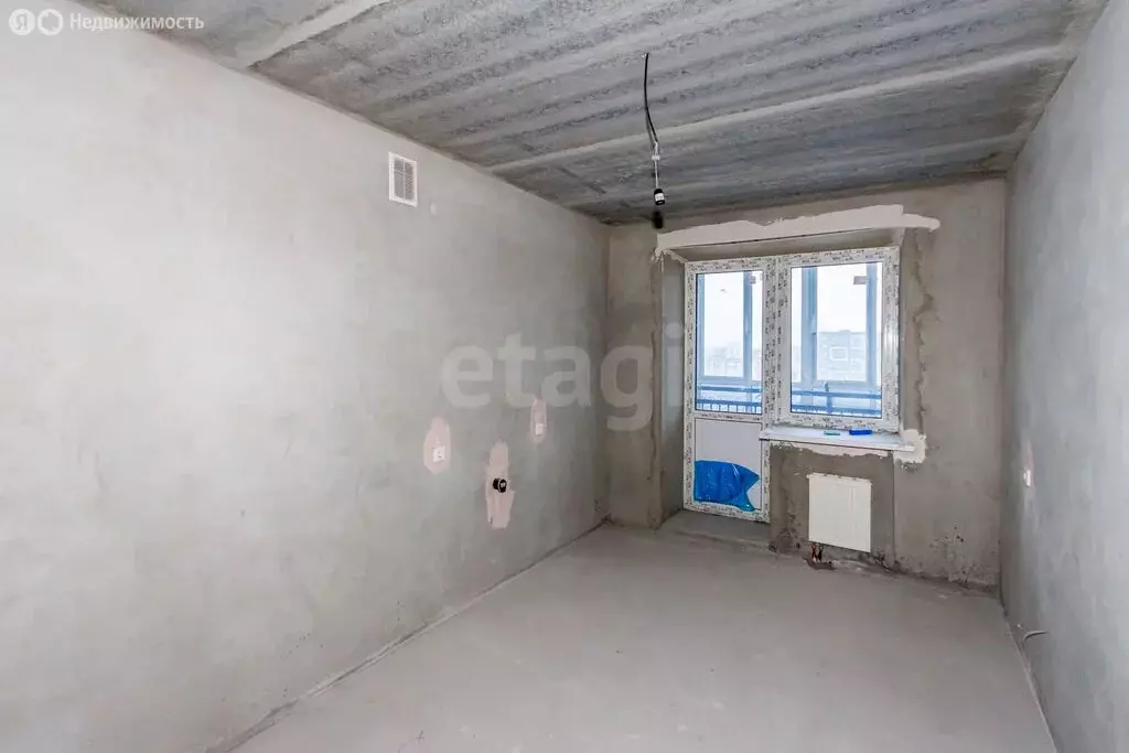 2-комнатная квартира: Тюмень, улица Мельникайте, 138а (63.9 м) - Фото 2