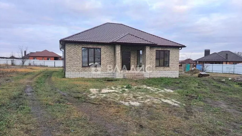 Дом в Белгородская область, Строитель Яковлевский городской округ, ... - Фото 1