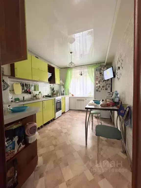 3-к кв. Красноярский край, Красноярск ул. Щорса, 47 (59.0 м) - Фото 0