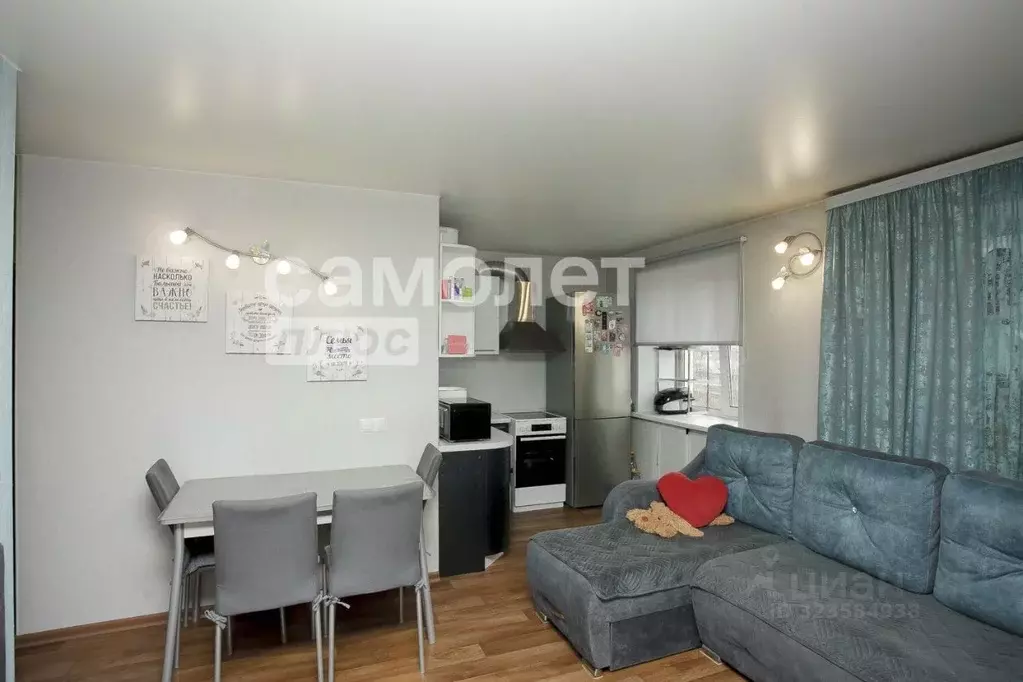 2-к кв. Кемеровская область, Кемерово ул. Ульяны Громовой, 17 (42.4 м) - Фото 2