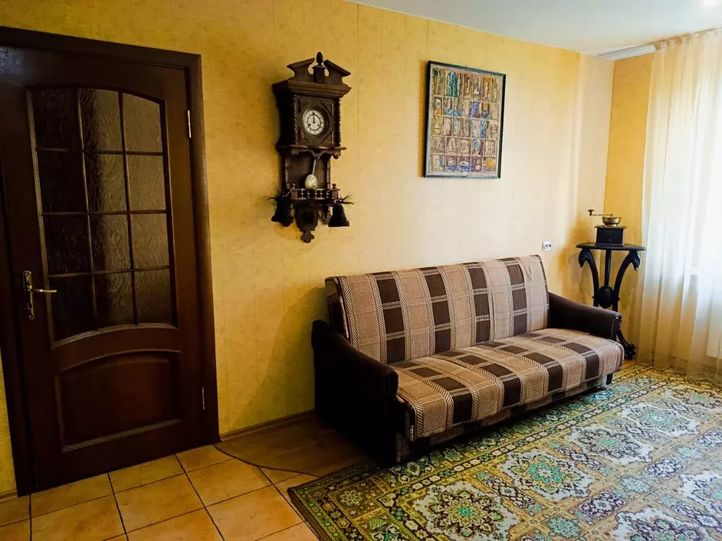 3-к кв. Псковская область, Псков ул. Гагарина, 7А (66.0 м) - Фото 2