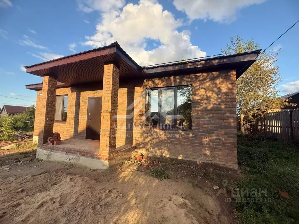 Дом в Татарстан, Пестречинский район, Богородское с/пос, д. Куюки ул. ... - Фото 1