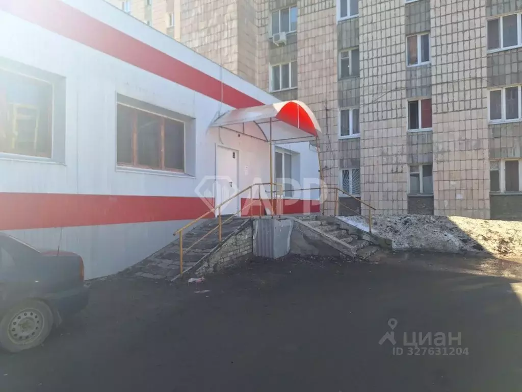 Помещение свободного назначения в Татарстан, Казань ул. Дементьева, 7А ... - Фото 1