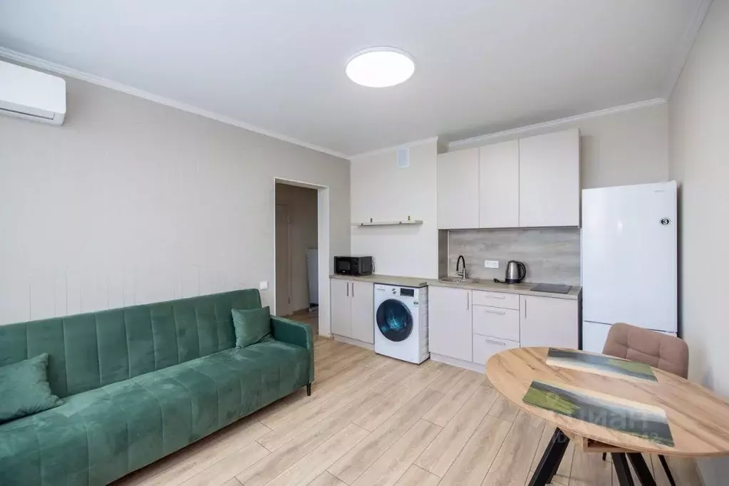 1-к кв. Оренбургская область, Оренбург ул. Эссена, 12 (38.0 м) - Фото 1