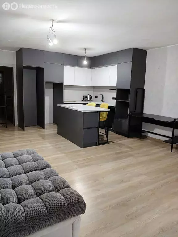 Квартира-студия: Новосибирск, Междуреченская улица, 1/2 (44.7 м) - Фото 2