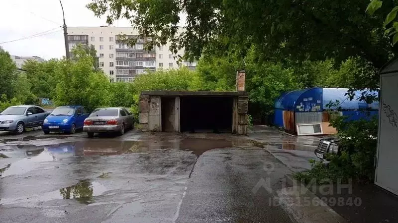 Гараж в Свердловская область, Екатеринбург ул. Бажова, 162 (18 м) - Фото 0