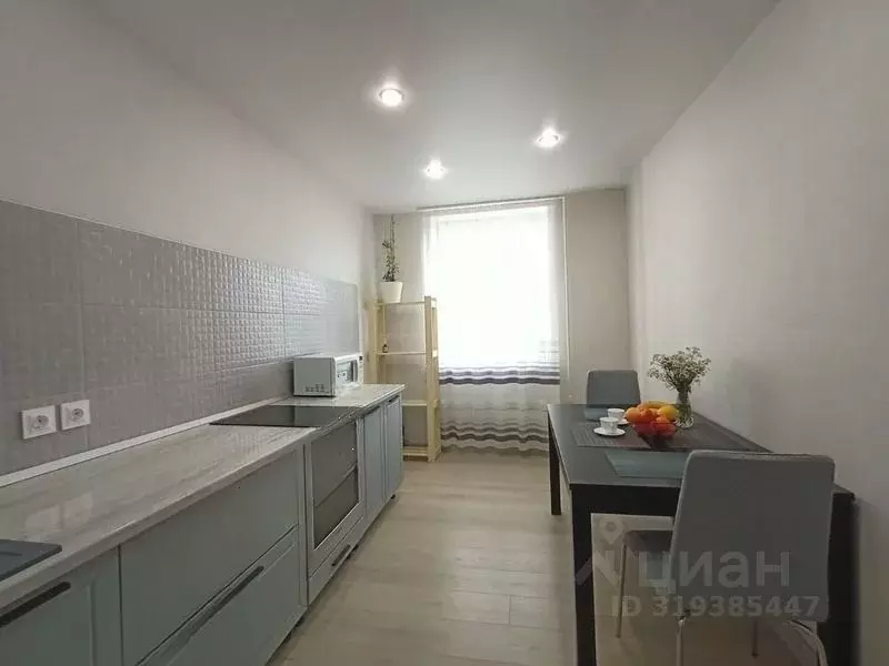 2-к кв. Свердловская область, Екатеринбург ул. Соболева, 19 (68.0 м) - Фото 0