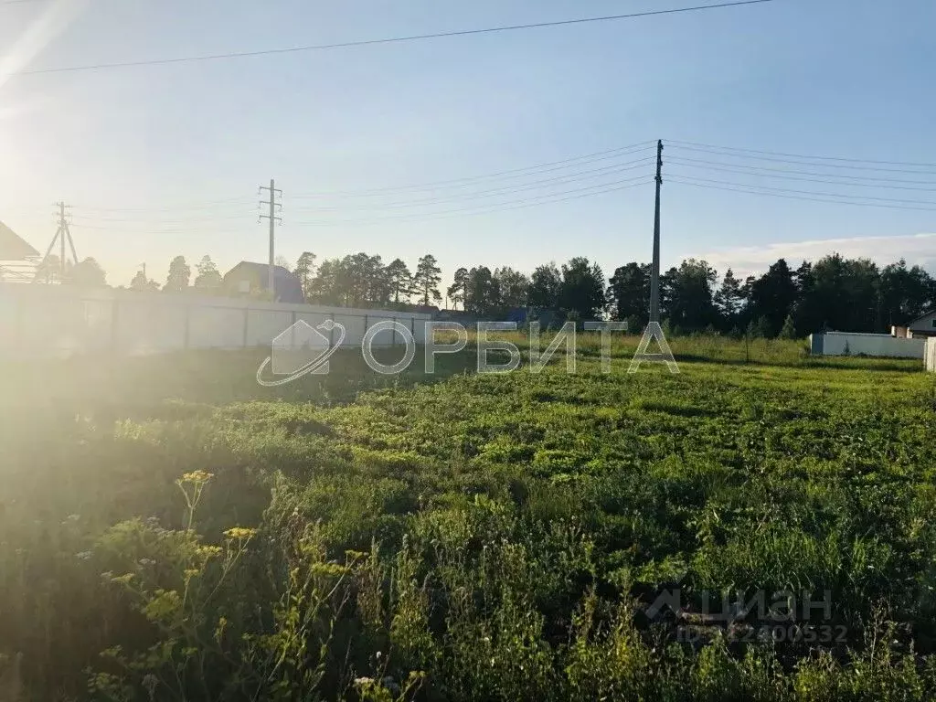 Участок в Тюменская область, Тюменский район, д. Ушакова Советская ... - Фото 0