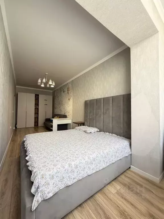 2-к кв. Кабардино-Балкария, Нальчик ул. Солнечная, 12к1 (67.0 м) - Фото 1