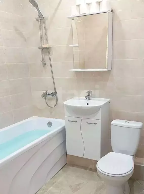 Студия Оренбургская область, Оренбург Транспортная ул., 16/1 (27.2 м) - Фото 1