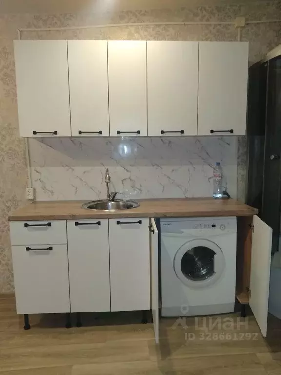 Комната Воронежская область, Воронеж ул. Молодогвардейцев, 12 (18.5 м) - Фото 1