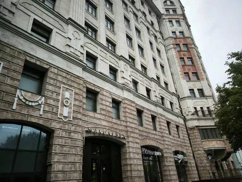 Помещение свободного назначения в Москва Оружейный пер., 15А (1750 м) - Фото 1