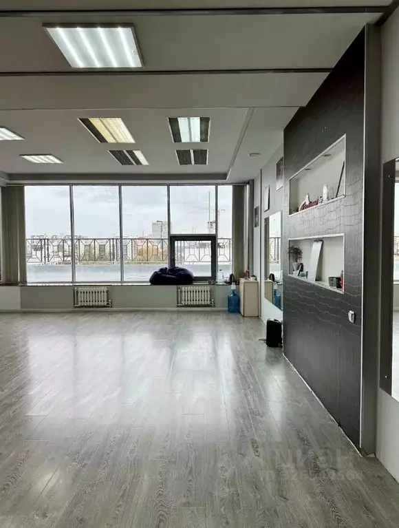 Помещение свободного назначения в Пермский край, Пермь Екатерининская ... - Фото 1