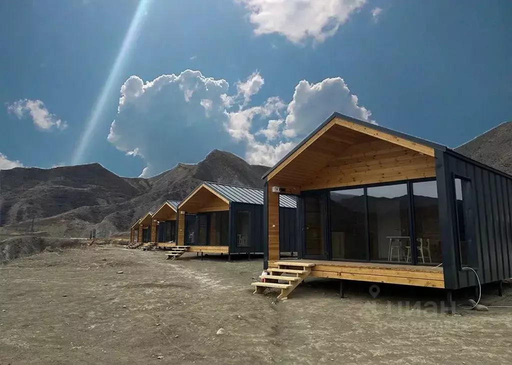 Дом в Дагестан, с. Гуниб ул. Гунибская, 1 (30 м) - Фото 1