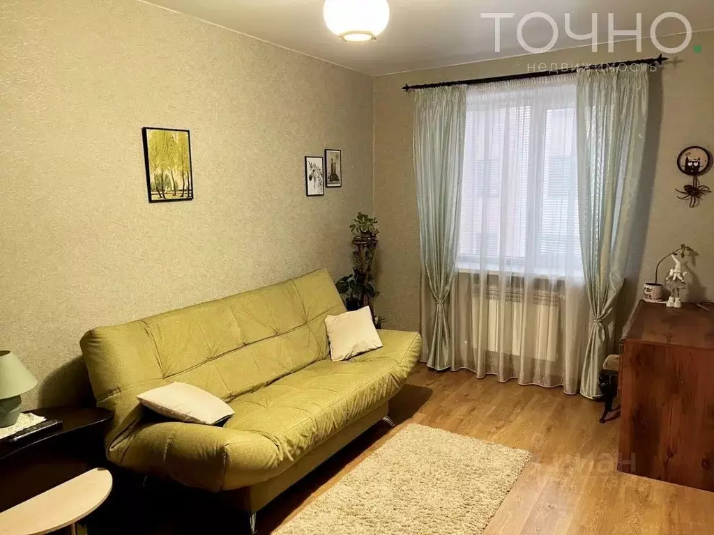 2-к кв. Пензенская область, Пенза ул. Высокая, 13 (65.0 м) - Фото 2