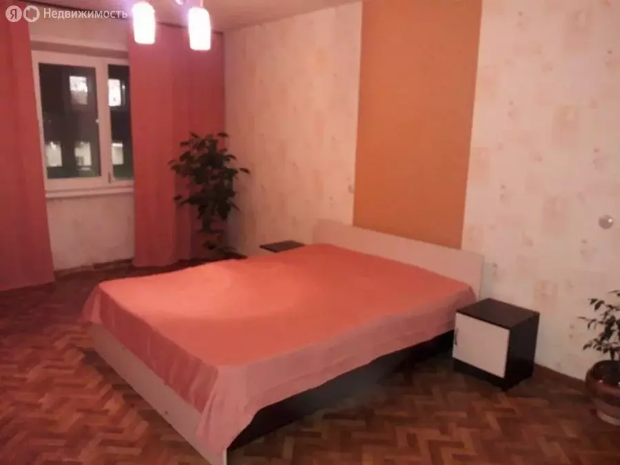 3-комнатная квартира: Новосибирск, Геодезическая улица, 4 (60 м) - Фото 0