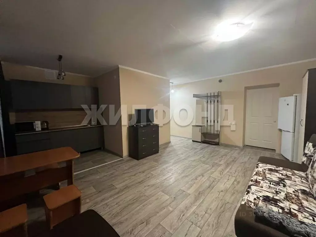 2-к кв. Хакасия, Абакан Советская ул., 32 (44.9 м) - Фото 1