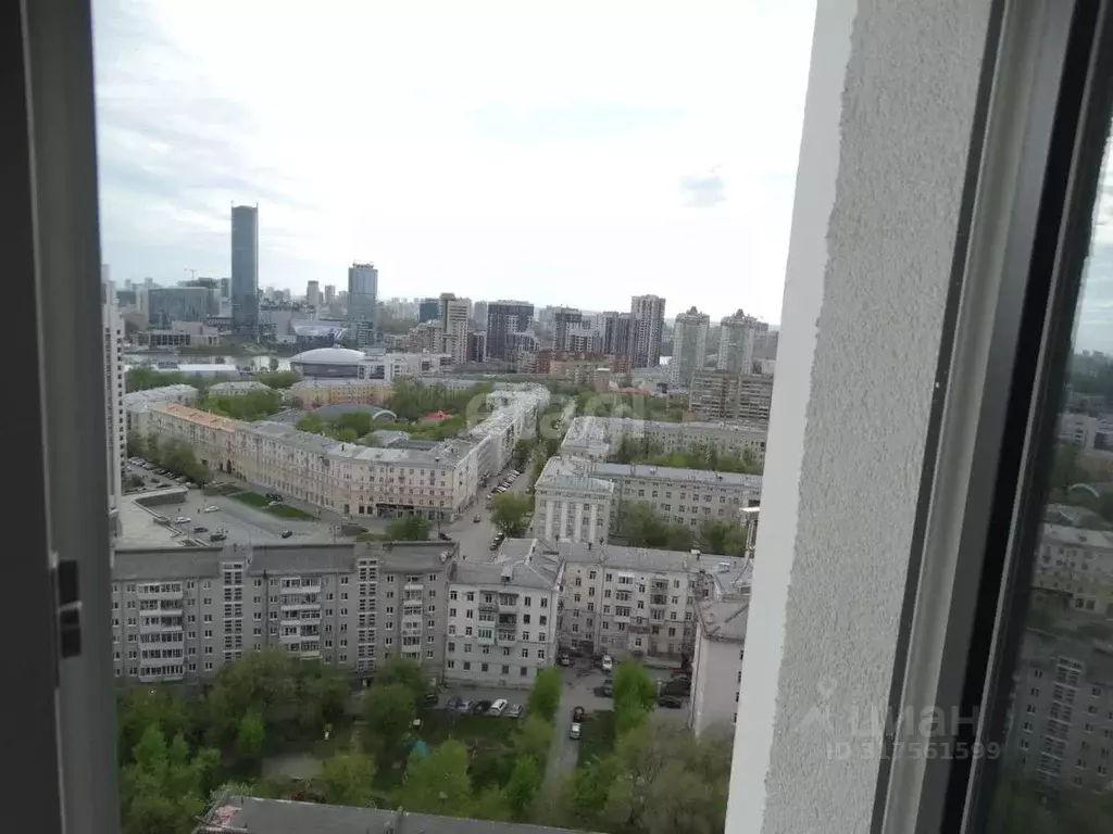 1-к кв. Свердловская область, Екатеринбург ул. Свердлова, 32 (37.35 м) - Фото 0