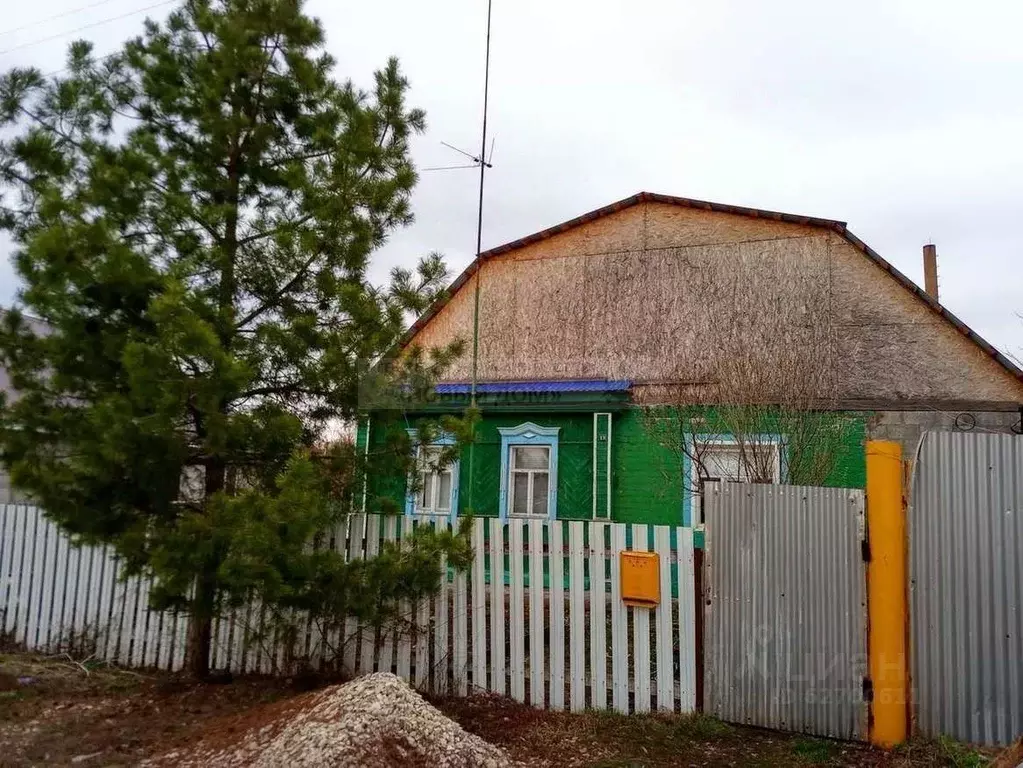 Дом в Самарская область, Кинель ул. Суворова, 33 (77 м) - Фото 0