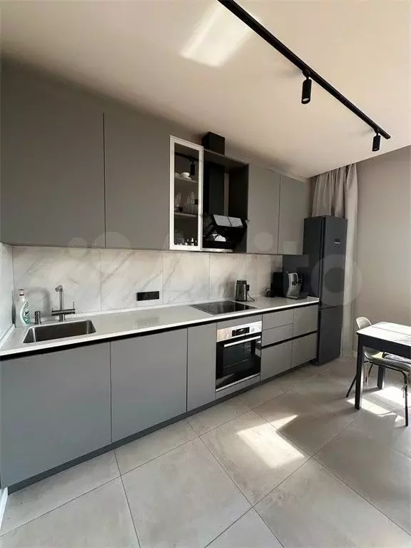 2-к. квартира, 49 м, 8/28 эт. - Фото 1