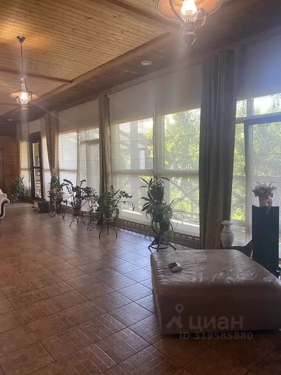 Дом в Оренбургская область, Оренбургский район, пос. Пригородный ... - Фото 1