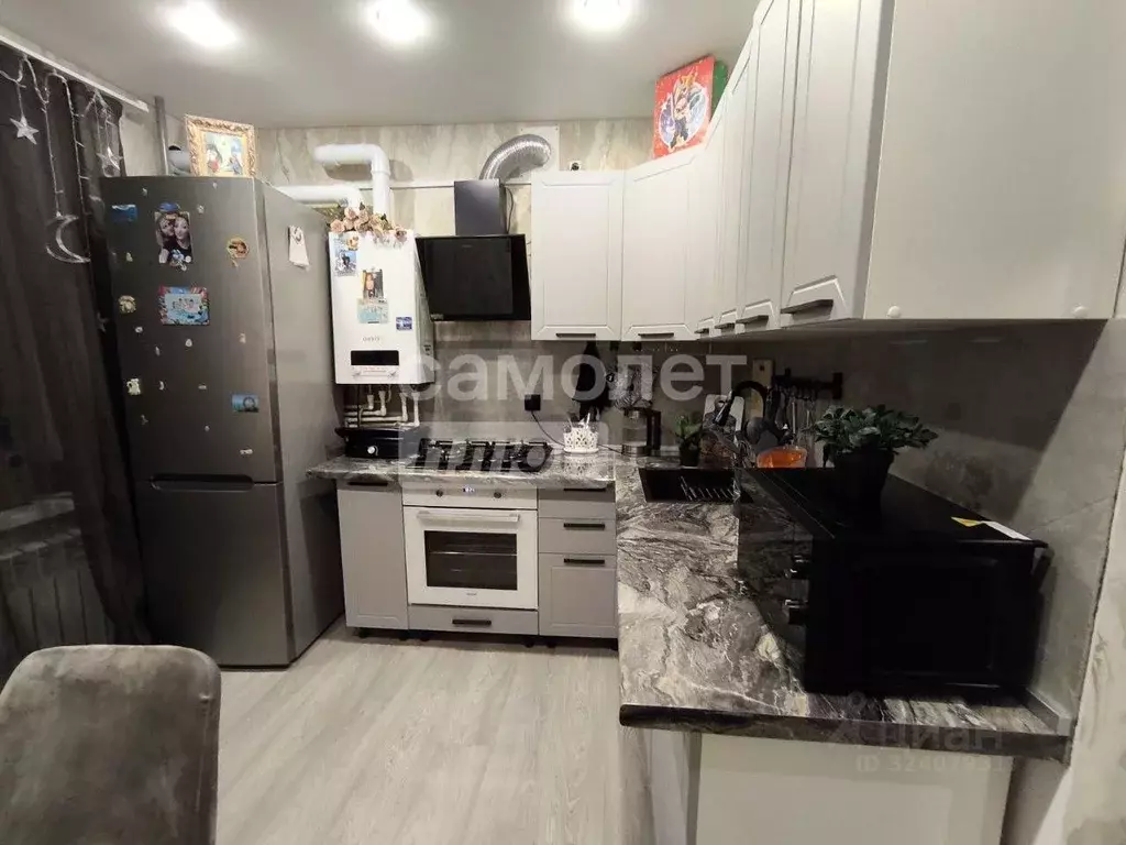 2-к кв. Калужская область, Калуга ул. Василия Стригунова, 8 (47.0 м) - Фото 1