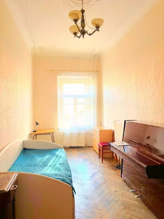 Комната Санкт-Петербург 6-я Красноармейская ул., 14 (18.0 м) - Фото 1