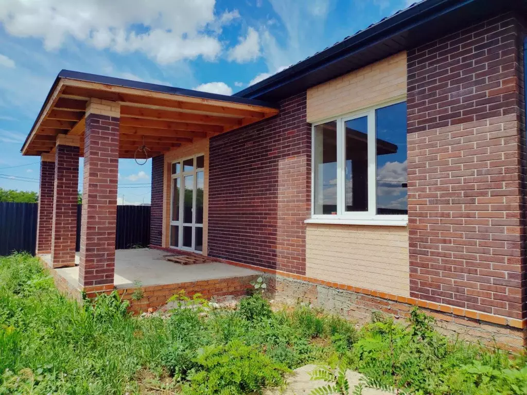 Дом в Ростовская область, Азовский район, Поселок Красный сад ул. ... - Фото 2