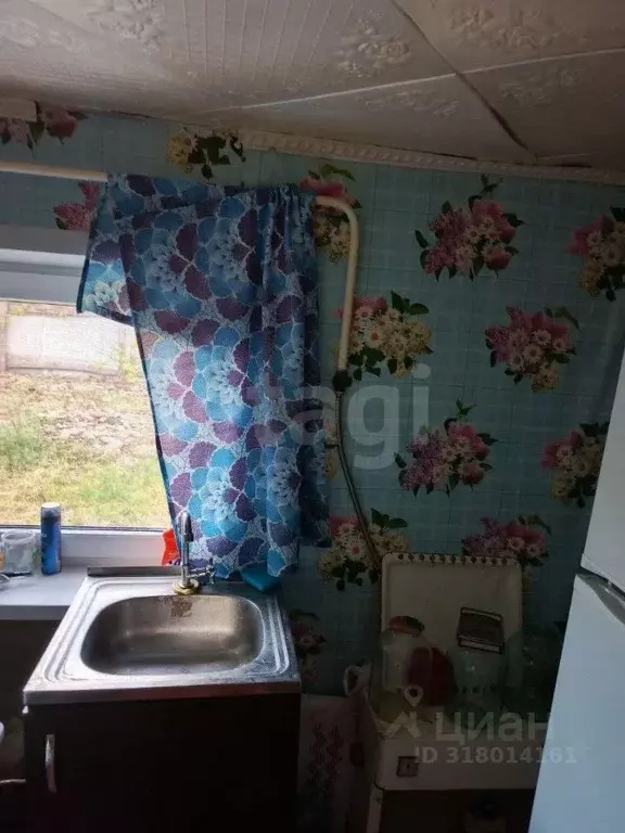 2-к кв. Белгородская область, Валуйки Октябрьская ул., 69 (54.0 м) - Фото 1