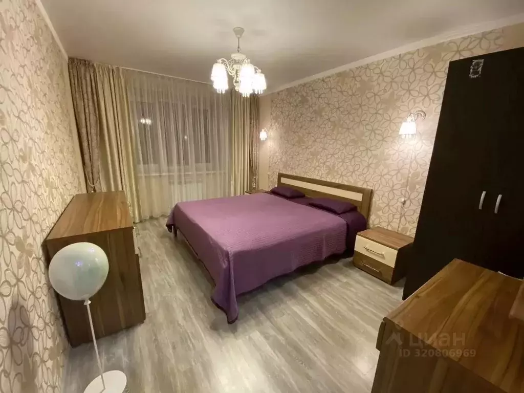 2-к кв. Татарстан, Казань ул. Комиссара Габишева, 23 (57.0 м) - Фото 0