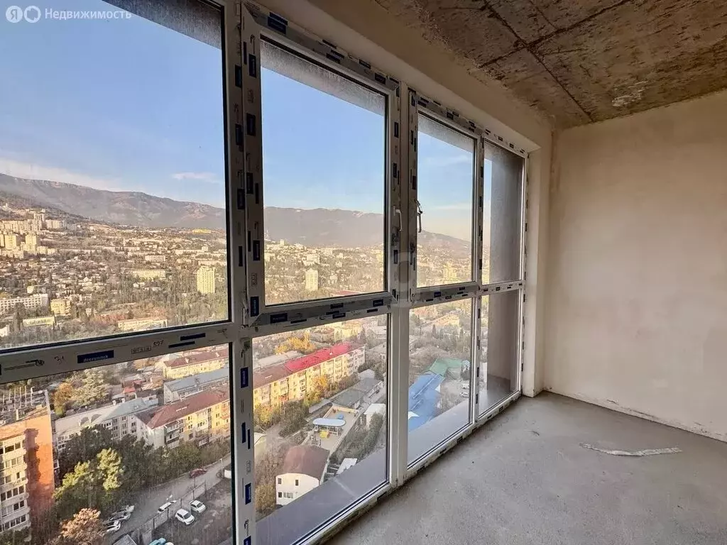 1-комнатная квартира: Ялта, Красноармейская улица, 36Бк2 (42.7 м) - Фото 2