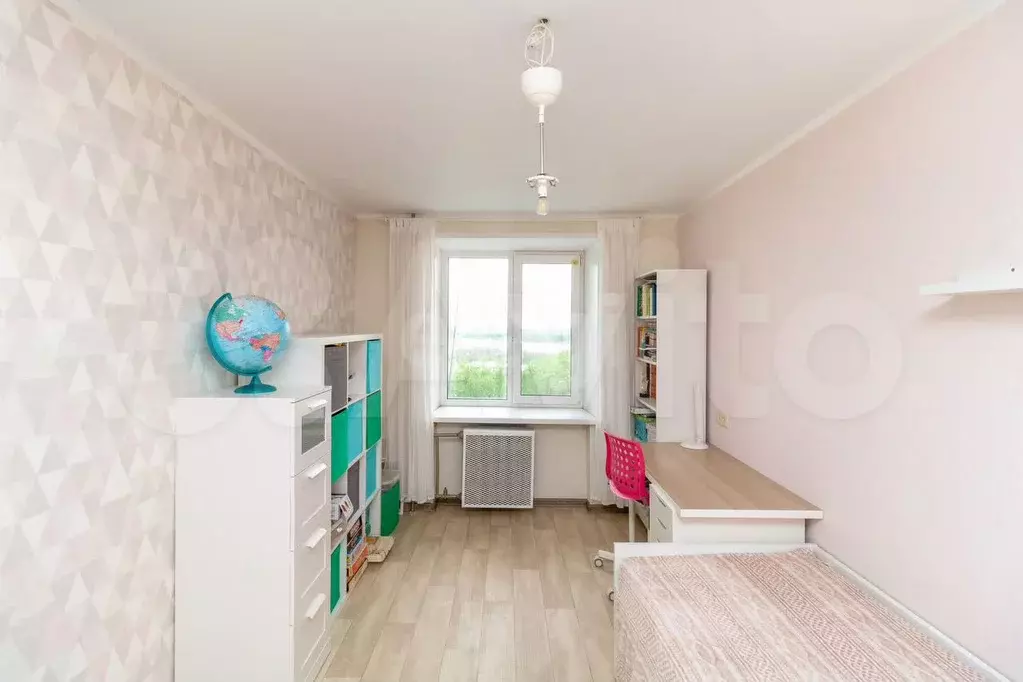 4-к. квартира, 74 м, 9/9 эт. - Фото 1