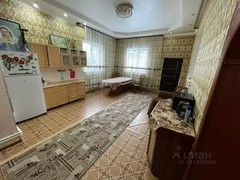 Коттедж в Свердловская область, Екатеринбург ул. Вакина (750 м) - Фото 1