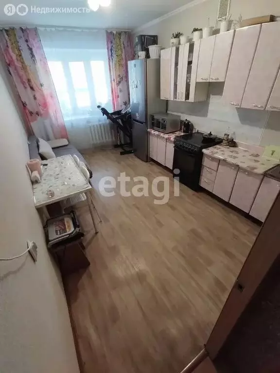 2-комнатная квартира: Благовещенск, улица Пушкина, 47 (64 м) - Фото 1