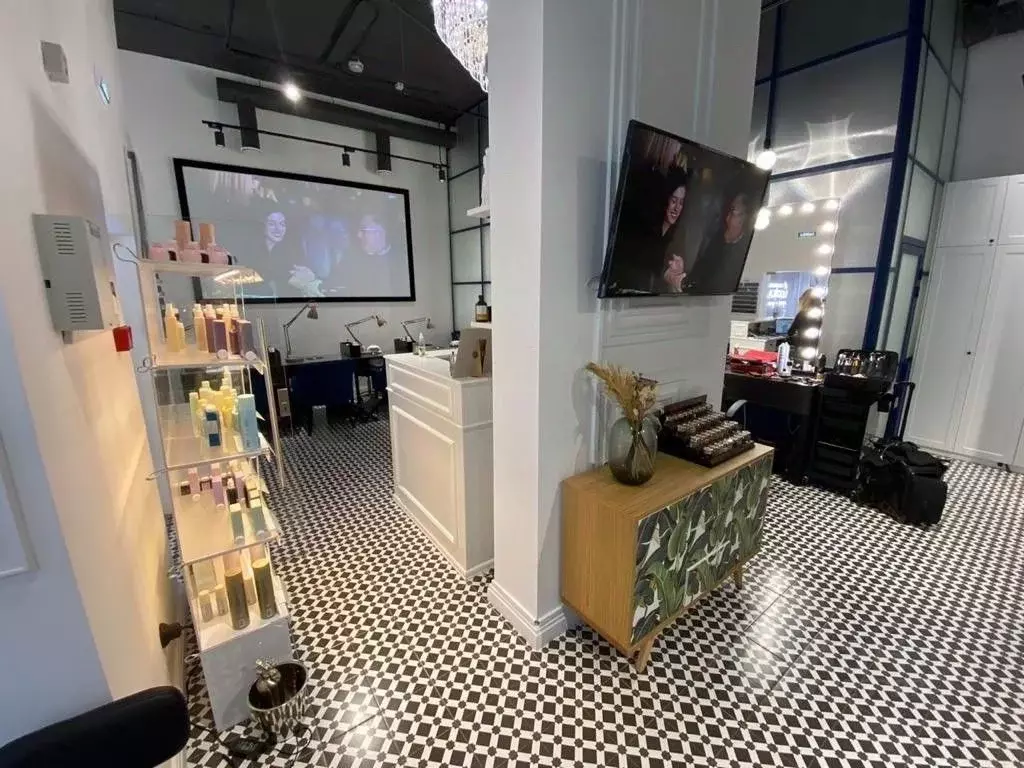 Помещение свободного назначения в Москва Садовническая ул., 8 (86 м) - Фото 1