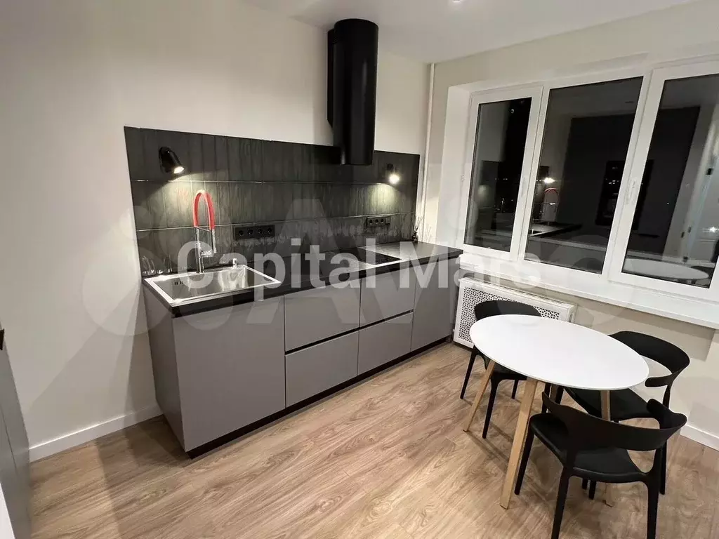 1-к. квартира, 33 м, 4/9 эт. - Фото 0