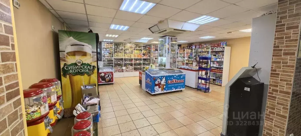 Помещение свободного назначения в Омская область, Омск бул. ... - Фото 2