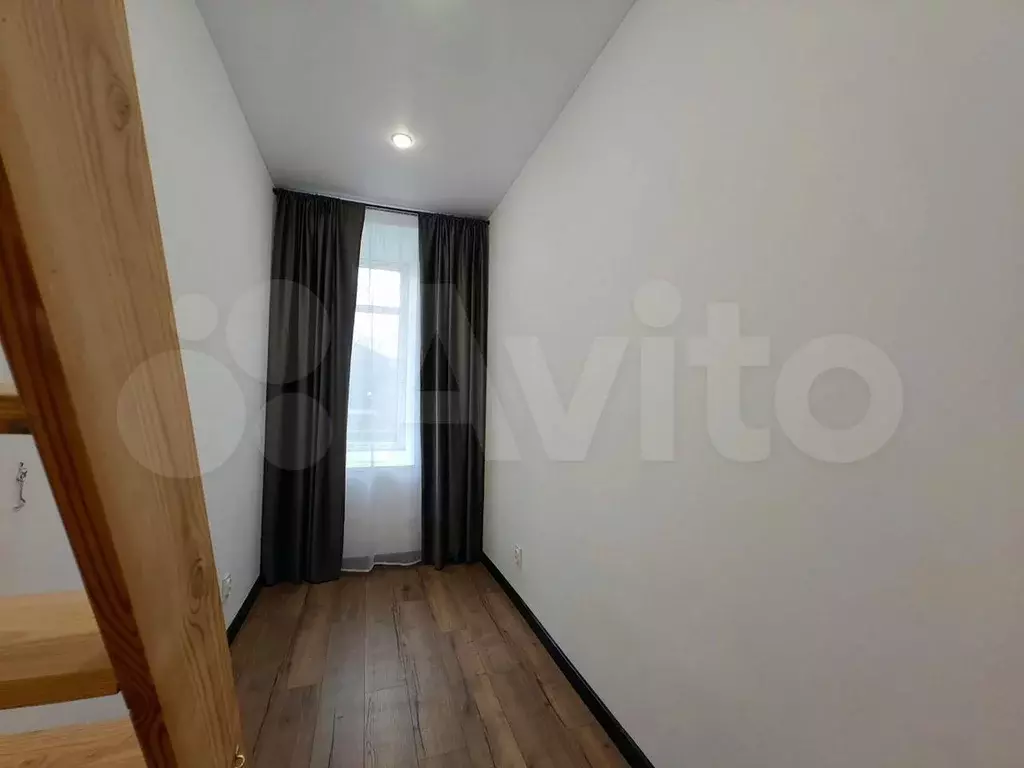 Апартаменты-студия, 11,5 м, 1/4 эт. - Фото 1