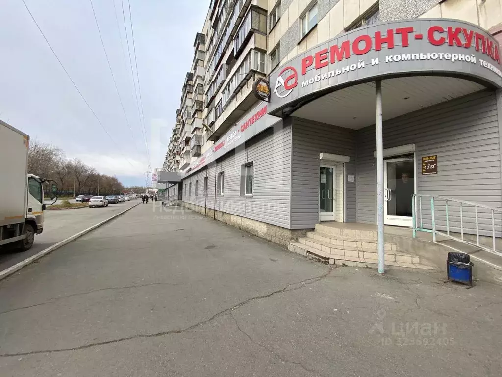 Торговая площадь в Челябинская область, Челябинск Салютная ул., 2 (202 ... - Фото 2
