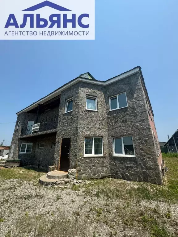 Коттедж в Приморский край, Уссурийск ул. Воровского, 2Б (360 м) - Фото 1