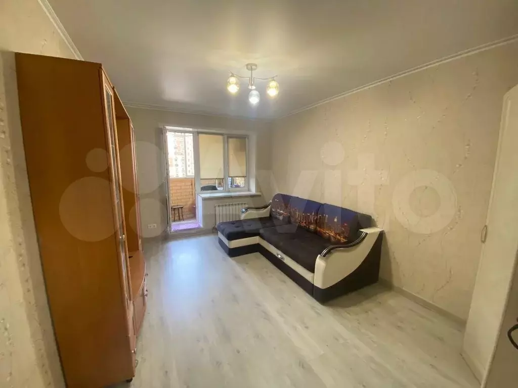 2-к. квартира, 55 м, 7/15 эт. - Фото 1