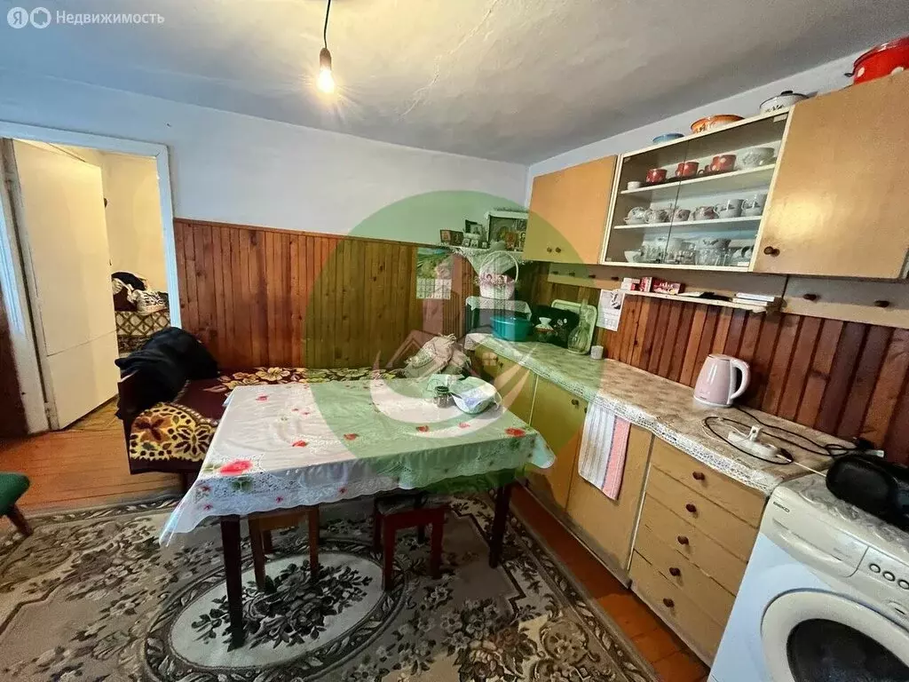 4-комнатная квартира: станица Ессентукская, Этокская улица, 134Б (113 ... - Фото 0