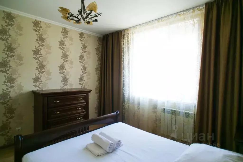 3-к кв. Хакасия, Абакан ул. Торосова, 15 (98.0 м) - Фото 1