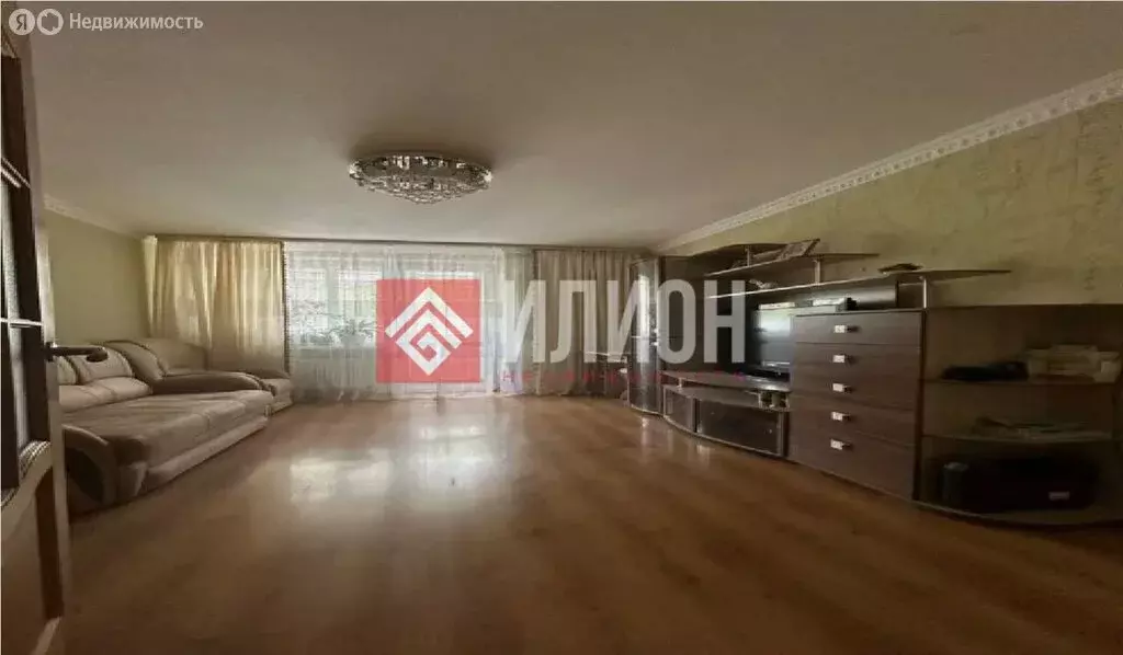 3-комнатная квартира: Бахчисарай, Музыкальный переулок, 3 (81.6 м) - Фото 1